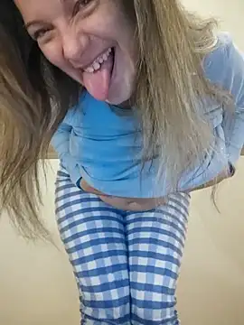 Dark Angel 22 online show from March 3, 2026, 5:35 am