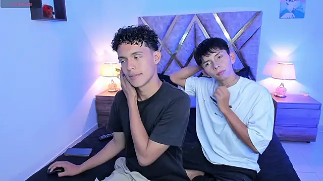 nickolas moon online show from September 27, 2025, 9:31 pm