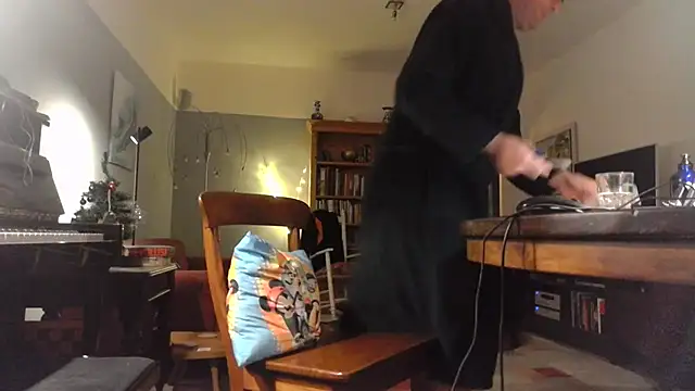 RolfS online show from December 14, 2025, 11:31 pm