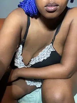 Snapshot of Lamborghiniasia chatting on March 21, 2025, 5:11 am Lamborghiniasia online show from March 21, 2025, 5:11 am