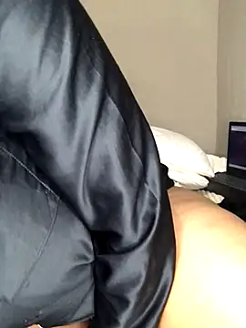 Snapshot of Lamborghiniasia chatting on December 2, 2025, 10:38 pm Lamborghiniasia online show from December 2, 2025, 10:38 pm