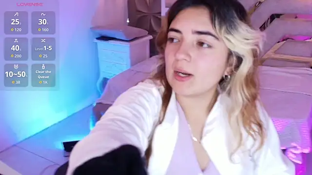 meraki fraise online show from October 2, 2025, 8:49 pm