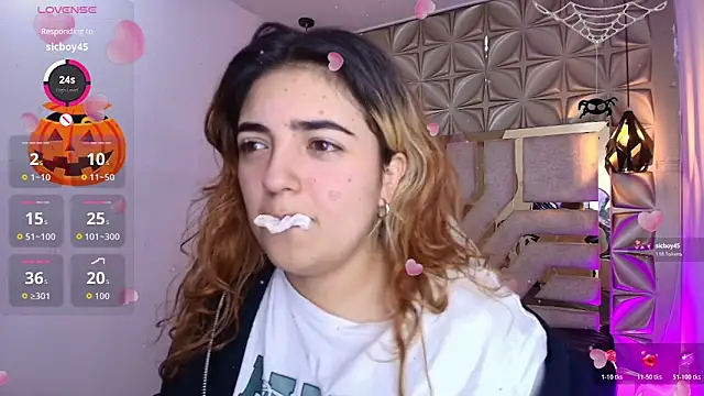 meraki fraise online show from October 31, 2025, 8:21 pm