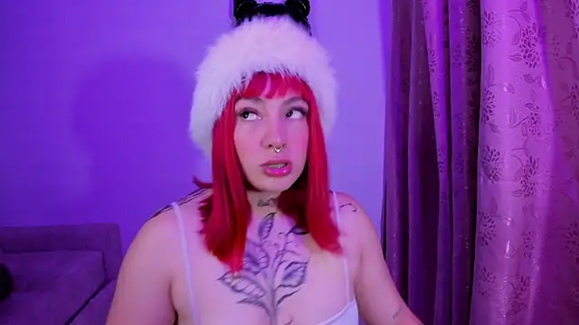 annika taylor online show from November 6, 2025, 3:40 am