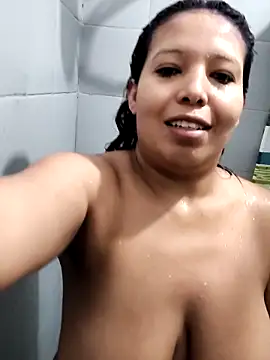 Snapshot of Giinger_gap chatting on December 5, 2025, 12:52 am Giinger gap online show from December 5, 2025, 12:52 am