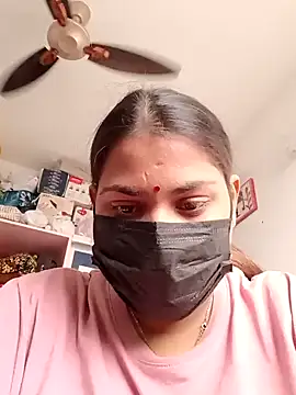 Snapshot of Hotmilfxox chatting on December 28, 2024, 5:12 am Hotmilfxox online show from December 28, 2024, 5:12 am