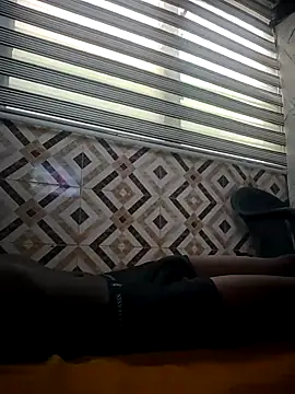 stephbig777 online show from November 17, 2025, 8:42 am