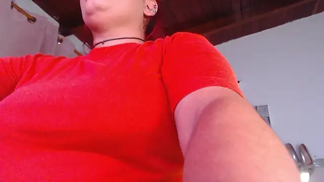 Snapshot of Amara_Red chatting on July 9, 2026, 11:14 am Amara Red online show from July 9, 2026, 11:14 am