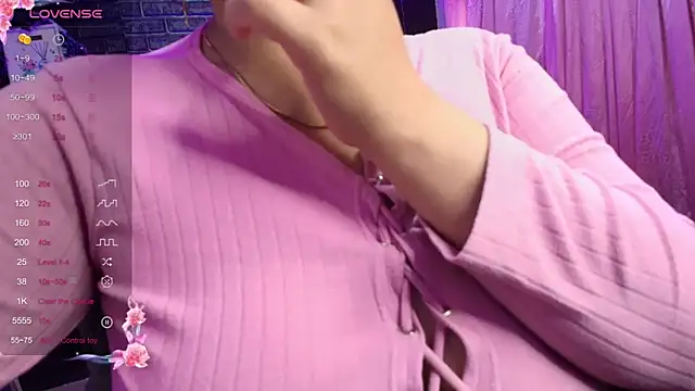 loren tits24 online show from December 22, 2025, 9:12 pm