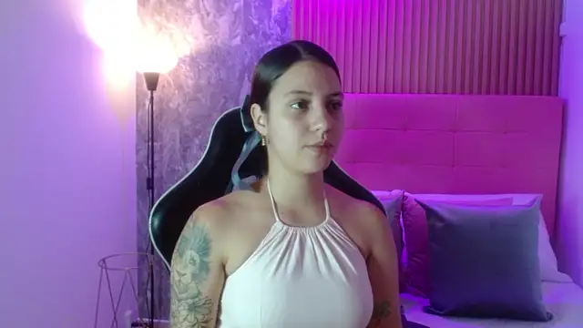 Snapshot of melody__bleir chatting on September 19, 2025, 8:09 pm melody bleir online show from September 19, 2025, 8:09 pm