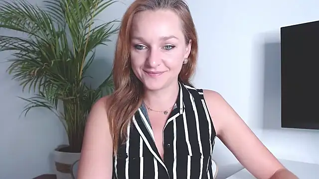 AliciaDesire online show from October 29, 2025, 6:59 am