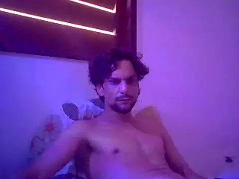 couplemilk online show from December 2, 2024, 8:52 am