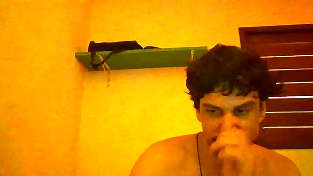 couplemilk online show from April 19, 2026, 6:21 pm