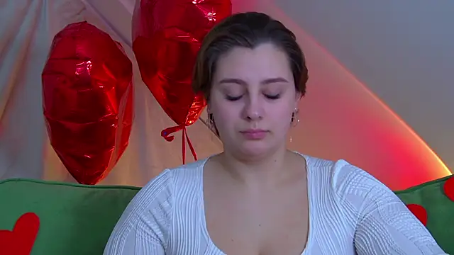 MaryMurray online show from February 17, 2025, 6:26 pm