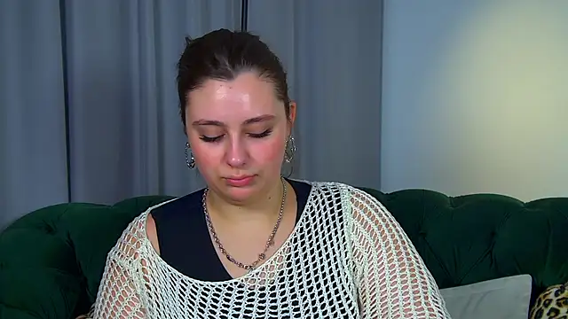 MaryMurray online show from November 21, 2025, 6:28 pm