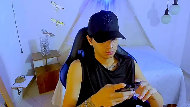 Brand habes online show from November 15, 2025, 3:37 am