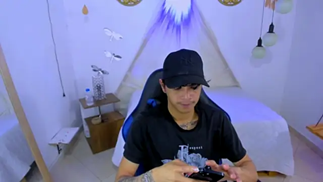 Brand habes online show from November 19, 2025, 1:33 pm