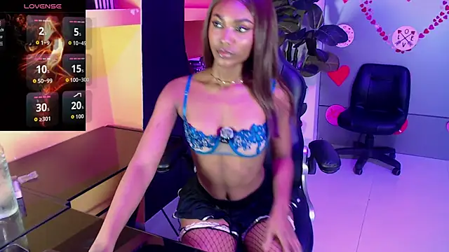 NatazhaQueen online show from February 13, 2026, 4:30 am