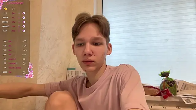 gay boyss online show from January 27, 2025, 11:11 am