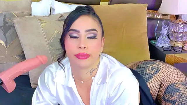 GiahDaniels online show from February 22, 2026, 5:51 am