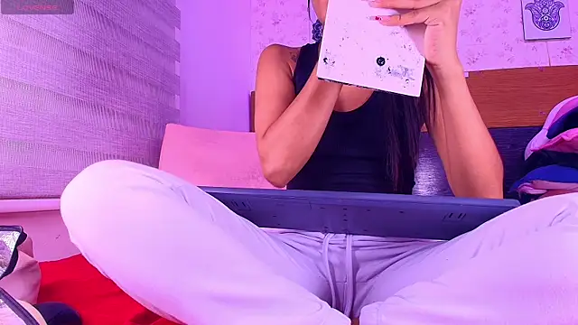 Snapshot of nata_luna chatting on January 30, 2025, 7:15 pm nata luna online show from January 30, 2025, 7:15 pm