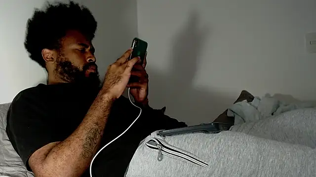 KaelMoreau online show from March 18, 2025, 10:26 pm