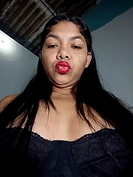 DIORA Latina online show from December 5, 2025, 11:08 am