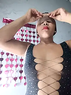 DIORA Latina online show from March 24, 2026, 3:55 am