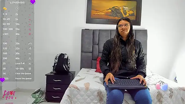 Vahiolet smith online show from February 12, 2026, 3:01 am