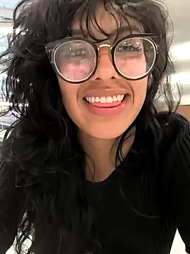 Snapshot of Fun_Everywhere chatting on December 12, 2024, 10:20 pm Fun Everywhere online show from December 12, 2024, 10:20 pm