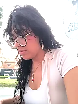 Snapshot of Fun_Everywhere chatting on January 12, 2025, 10:43 pm Fun Everywhere online show from January 12, 2025, 10:43 pm