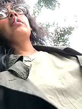 Snapshot of Fun_Everywhere chatting on February 14, 2025, 3:15 pm Fun Everywhere online show from February 14, 2025, 3:15 pm