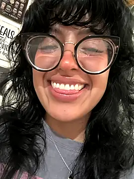 Snapshot of Fun_Everywhere chatting on October 5, 2025, 7:23 pm Fun Everywhere online show from October 5, 2025, 7:23 pm