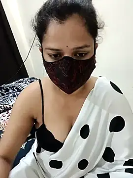 Snapshot of payal_sharma1 chatting on December 1, 2024, 6:19 pm payal sharma1 online show from December 1, 2024, 6:19 pm