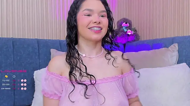 angeline teen online show from March 18, 2025, 12:14 pm