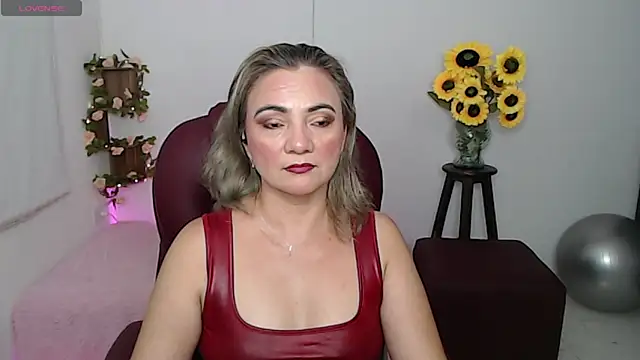 Ghada milf online show from March 3, 2026, 10:04 pm