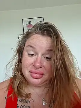 JohannasMishael online show from July 12, 2026, 11:01 am