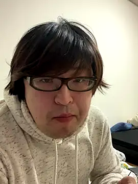 yuuki198912 online show from January 10, 2026, 12:29 pm