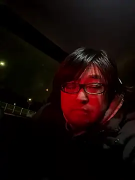 yuuki198912 online show from January 12, 2026, 11:59 am