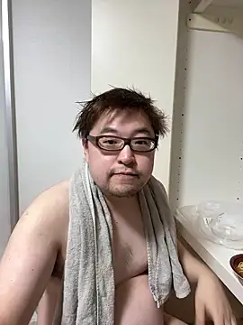 Snapshot of yuuki198912 chatting on February 12, 2026, 3:51 pm yuuki198912 online show from February 12, 2026, 3:51 pm