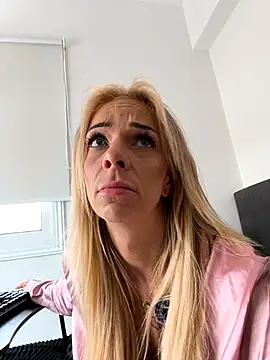 Lexa xoxo online show from February 12, 2026, 9:26 am