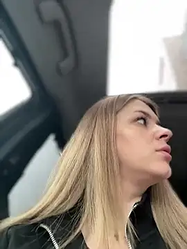 Love Bri online show from March 3, 2025, 11:00 am