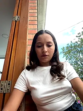 Snapshot of Penelope-Hot chatting on October 31, 2025, 6:53 pm Penelope-Hot online show from October 31, 2025, 6:53 pm