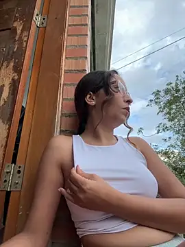 Snapshot of Penelope-Hot chatting on November 23, 2025, 9:03 pm Penelope-Hot online show from November 23, 2025, 9:03 pm