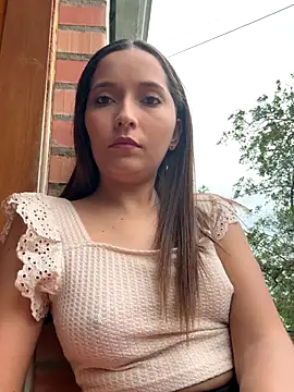 Snapshot of Penelope-Hot chatting on December 3, 2025, 9:13 pm Penelope-Hot online show from December 3, 2025, 9:13 pm