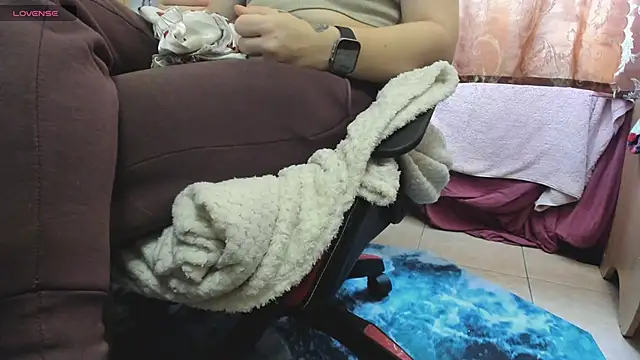 Snapshot of Queen_Sport chatting on November 2, 2025, 7:55 am Queen Sport online show from November 2, 2025, 7:55 am