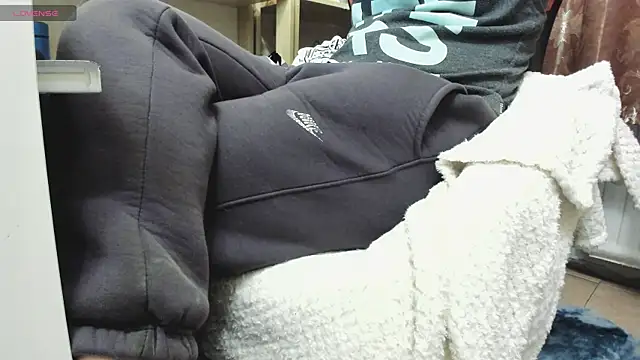 Snapshot of Queen_Sport chatting on December 1, 2025, 6:18 am Queen Sport online show from December 1, 2025, 6:18 am