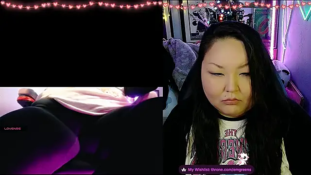 Snapshot of EmGreens chatting on February 14, 2026, 4:53 am EmGreens online show from February 14, 2026, 4:53 am