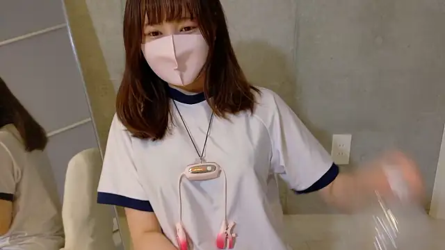 tsukuyomityan1 online show from October 6, 2025, 8:34 am