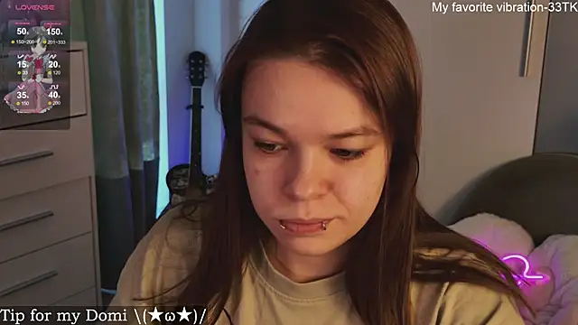 ValBae online show from February 19, 2025, 12:11 pm